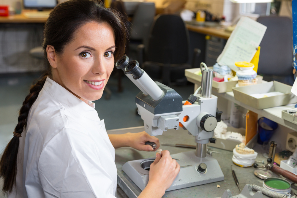 Dental Lab Technician